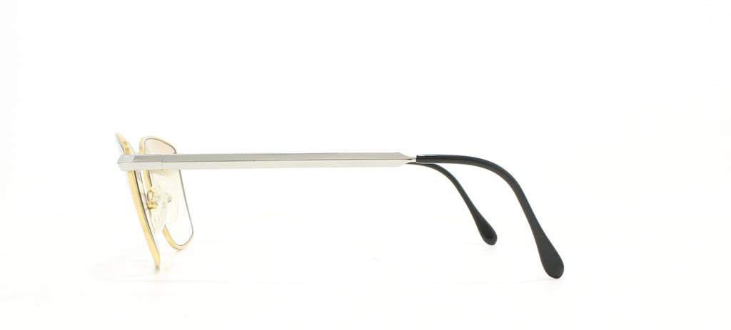 Gianfranco Ferre 146  36G BG